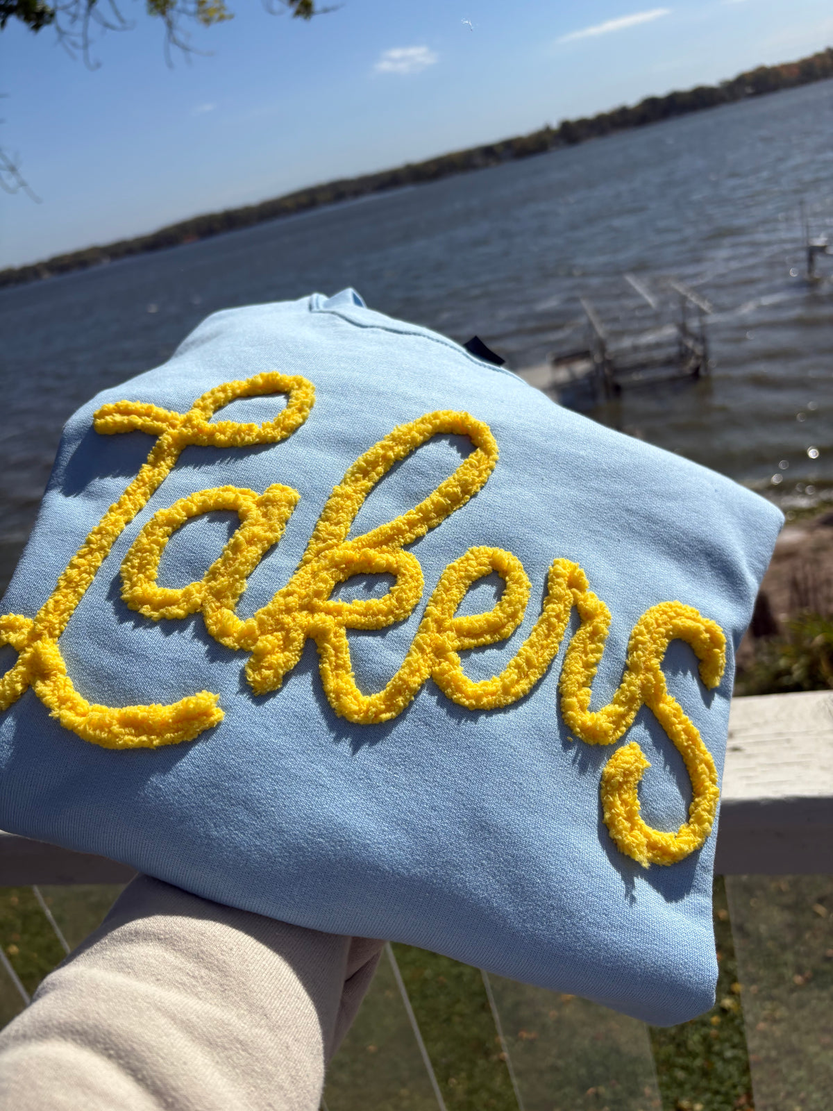 Lakers Yarn Crewneck
