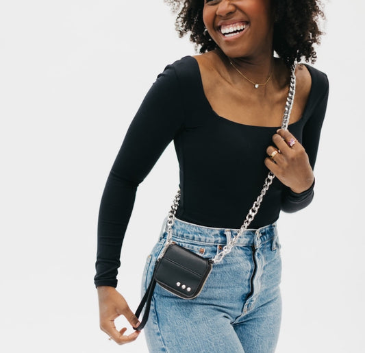 Winnie wallet chain bag