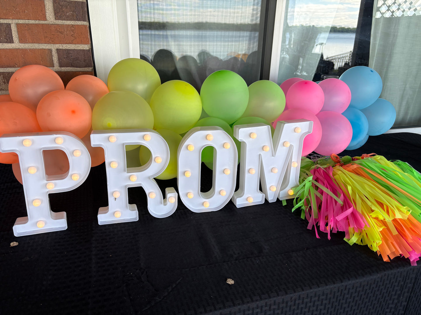 Rent-PROM Marque letters