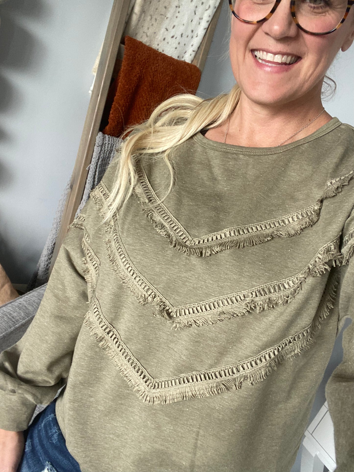 Mia tassel sweatshirt