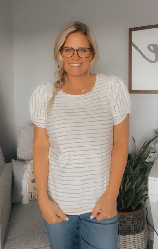 Puff sleeve round neck