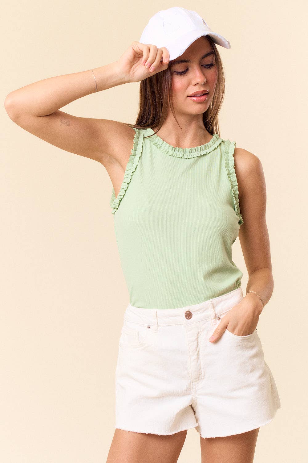 SOLID KNIT TANK W.RUFFLE TRIM - 41866T