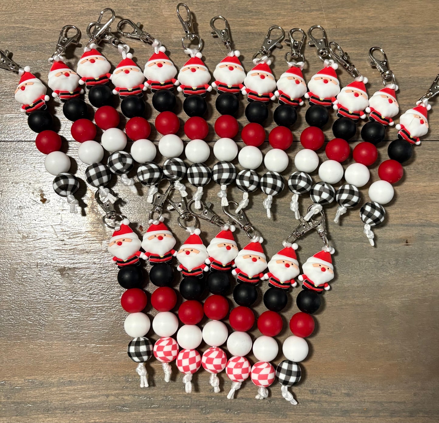 Custom silicone bead keychains