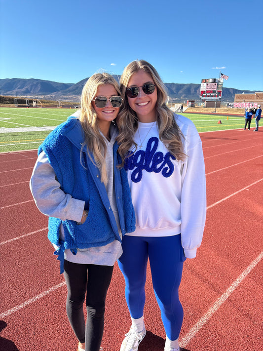 PRE ORDER**Eagles Yarn Crewneck