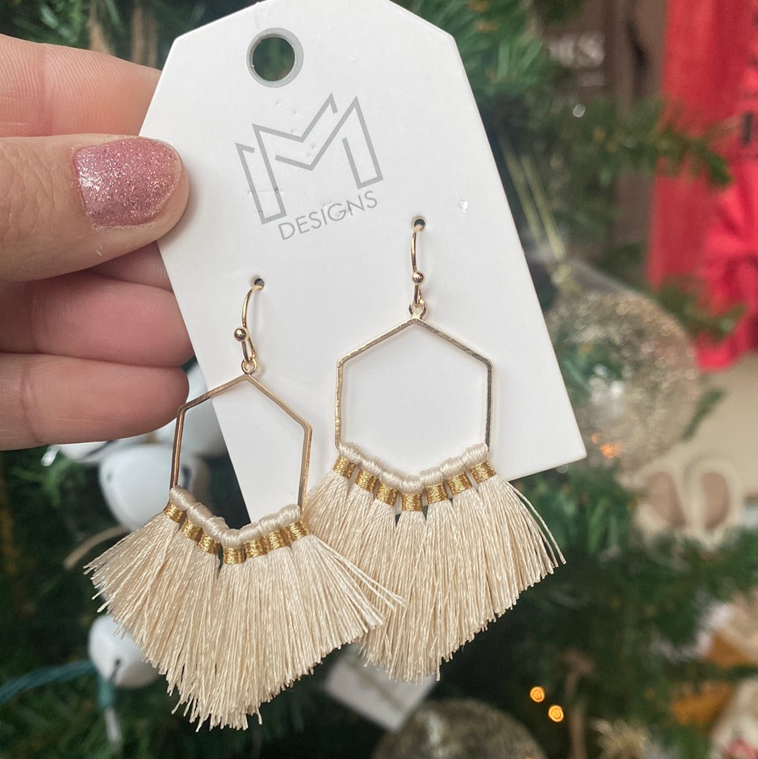 Neutral gold and cream earrings