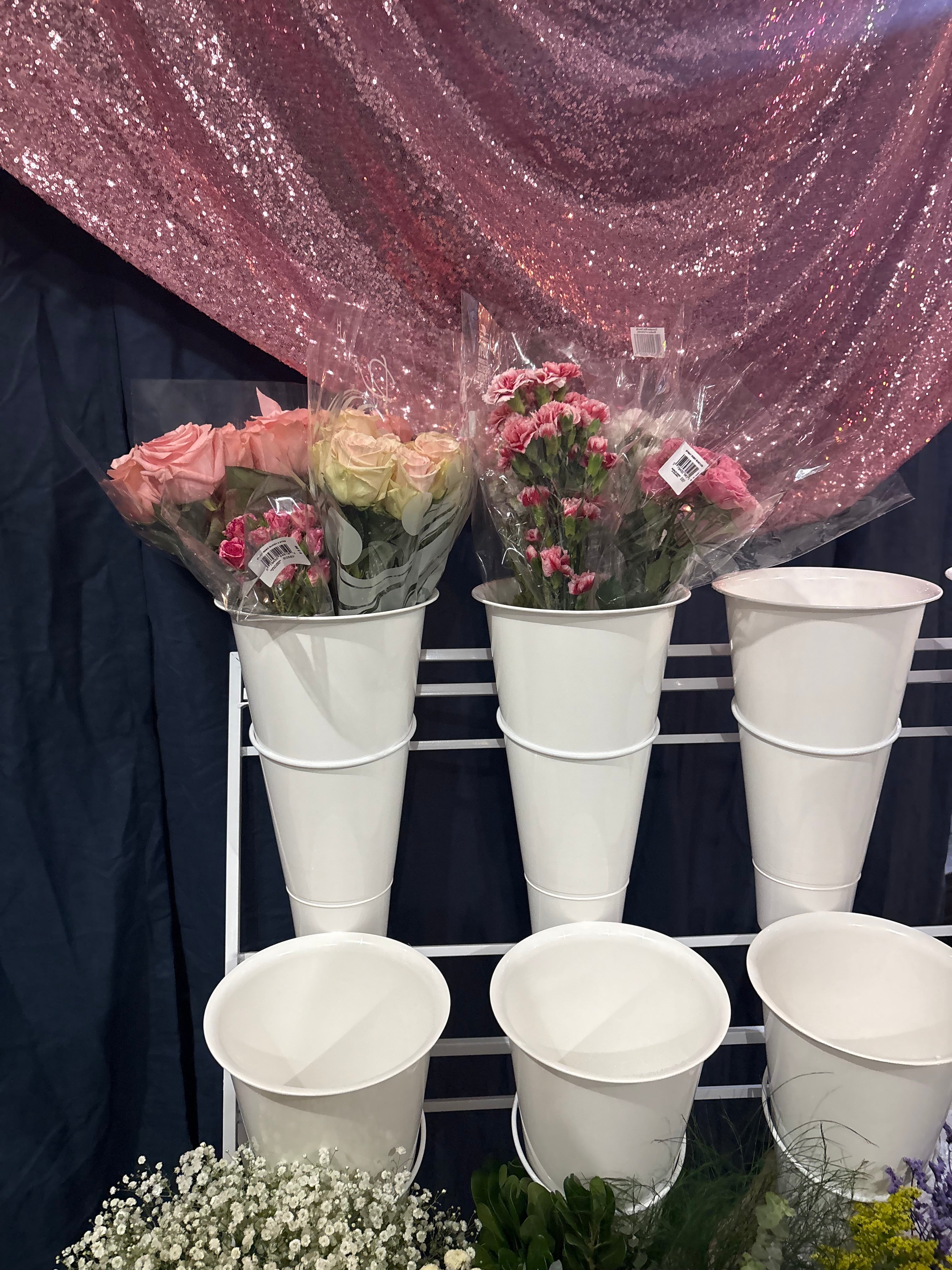 Rent-Flower cart / flower bar