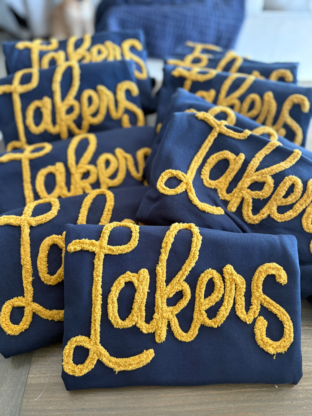 Lakers Yarn Crewneck