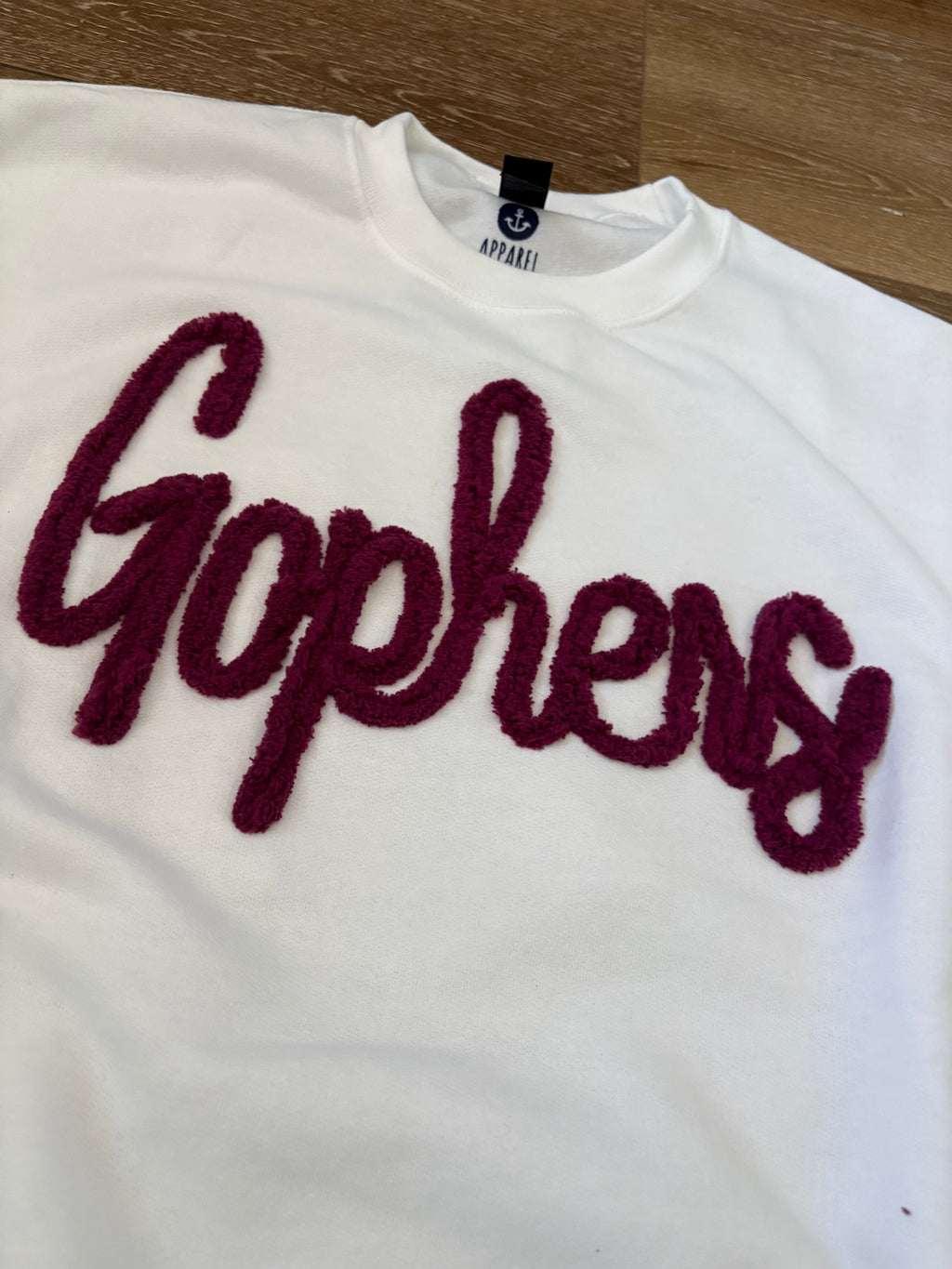 Gophers Yarn Crewneck
