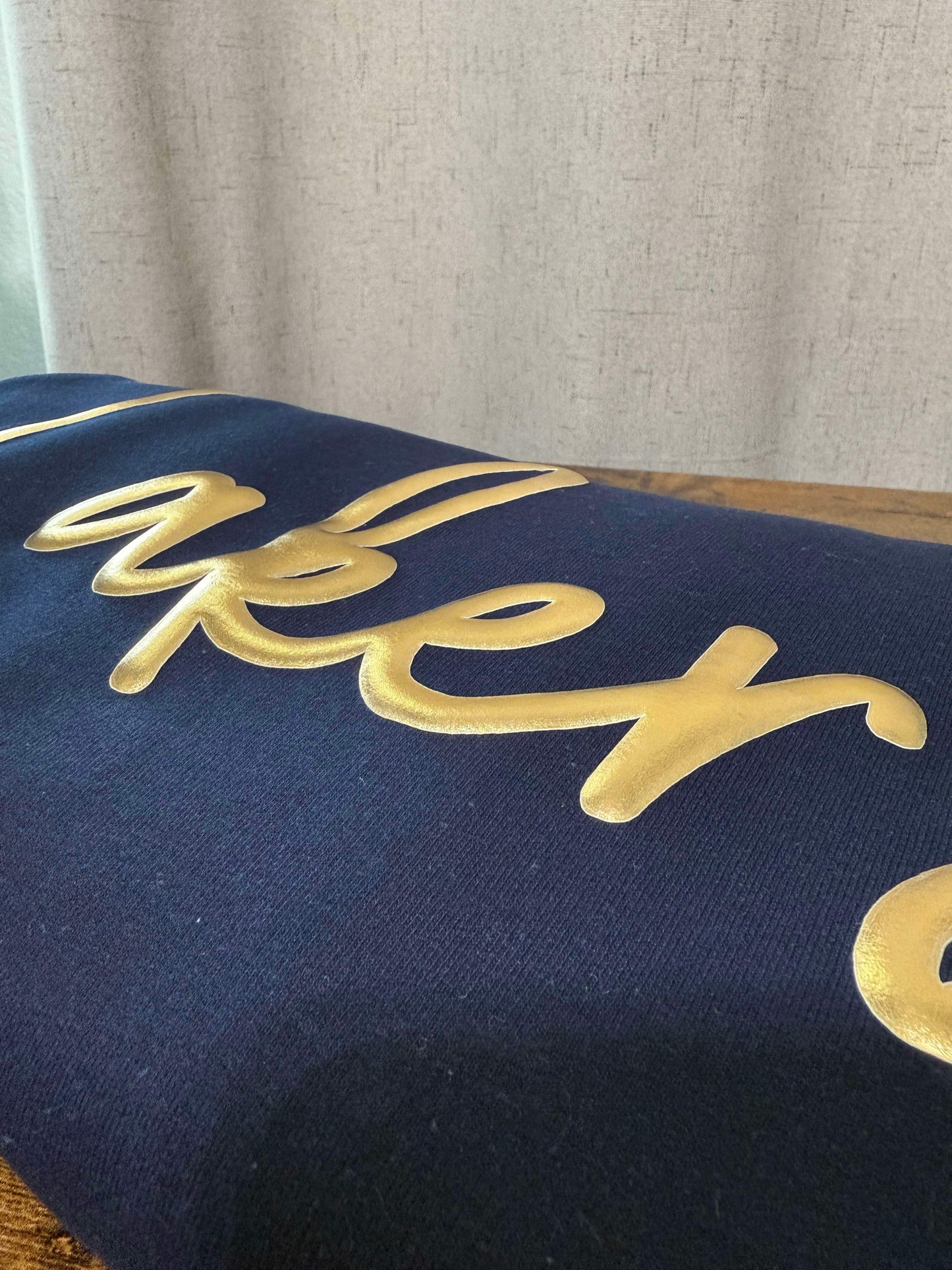 Puff Metallic Lakers or Puff Navy