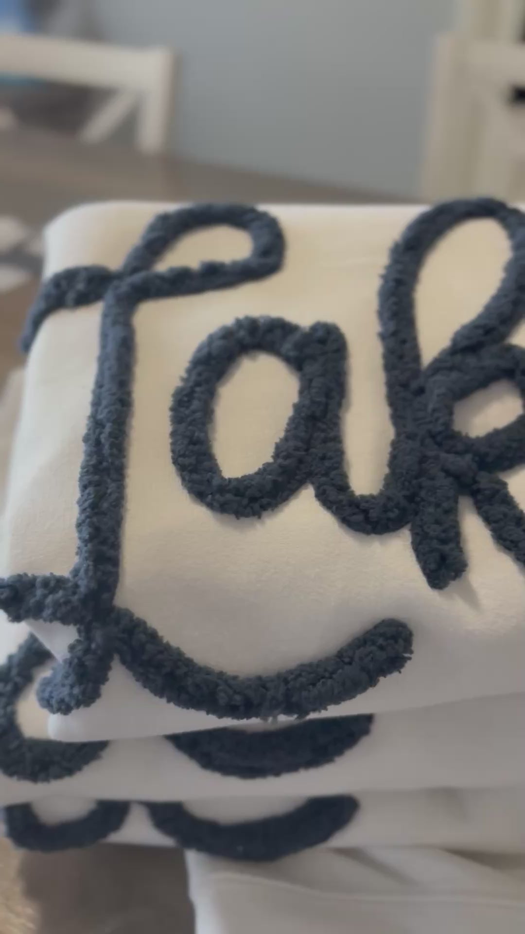 Lakers Yarn Crewneck